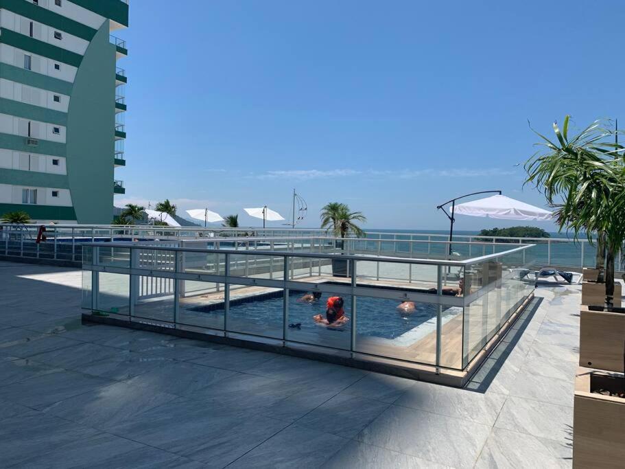 Fantastico Com Piscina E Linda Vista Apartamento