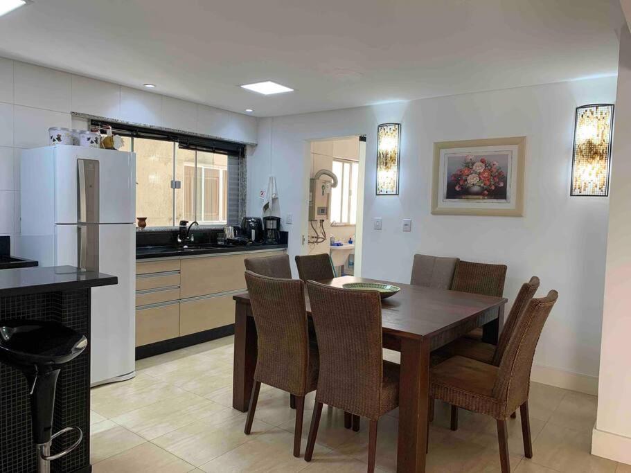 Fantastico Com Piscina E Linda Vista Apartamento
